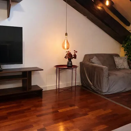 Apartmán Bright Attic 120sqm In Garibaldi Quarter